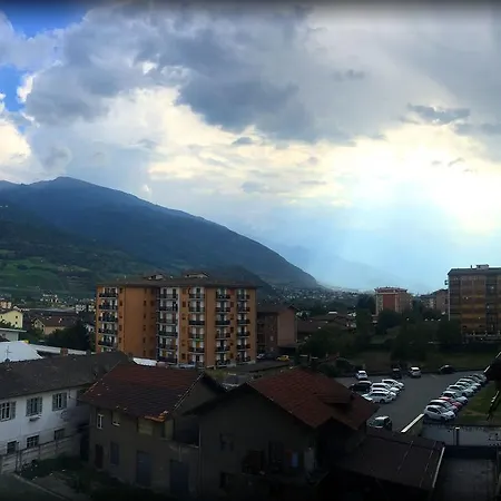Arc En Ciel Apartment Aosta Exterior photo